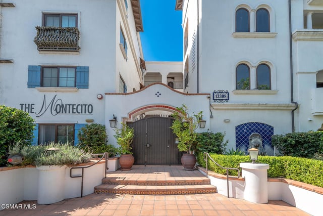 13308 Valleyheart Drive 404, Sherman Oaks, CA 91423 — photo 21 of 23
