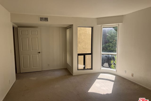 236 N Louise Street 204, Glendale, CA 91206 — photo 22 of 38