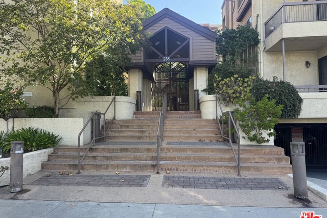236 N Louise Street 204, Glendale, CA 91206 — photo 36 of 38