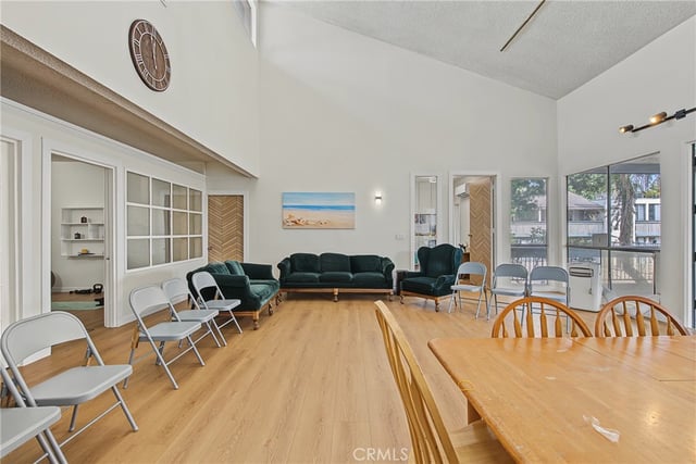 8601 International Avenue 135, Canoga Park, CA 91304 — photo 25 of 31
