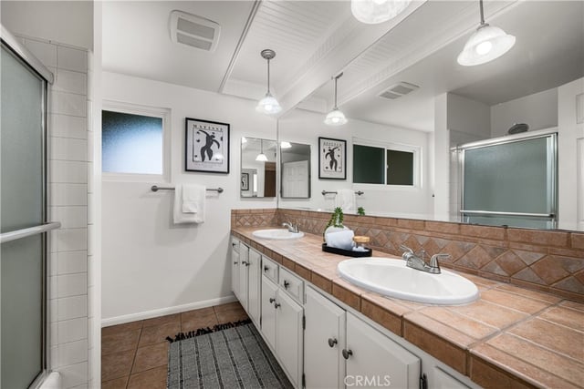 3261 Lilly Avenue, Long Beach, CA 90808 — photo 40 of 75