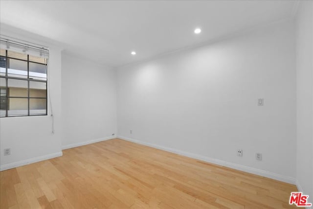 740 N Kings Road 114, West Hollywood, CA 90069 — photo 18 of 34