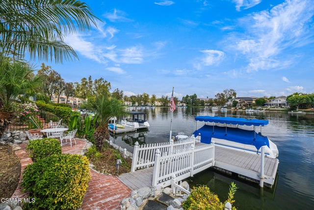 2231 Westshore Lane, Westlake Village, CA 91361 — photo 4 of 38