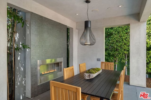 103 N Laurel Avenue, Los Angeles, CA 90048 — photo 40 of 75