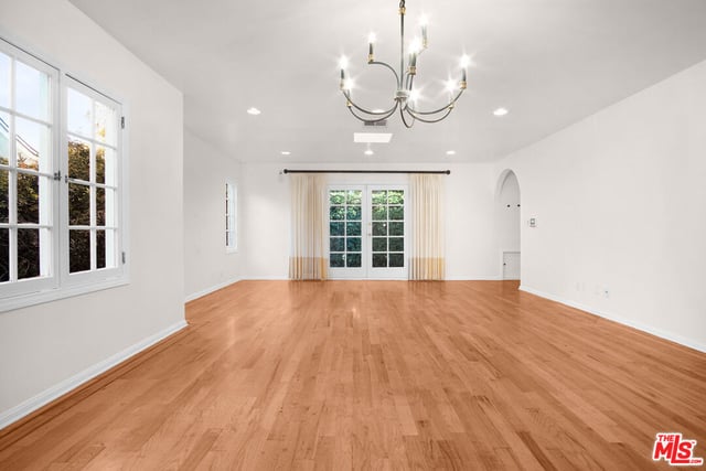 8719 Bonner Drive, West Hollywood, CA 90048 — photo 9 of 21