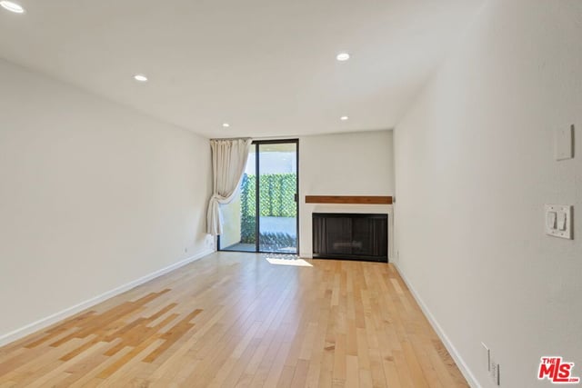 740 N Kings Road 314, West Hollywood, CA 90069 — photo 11 of 34