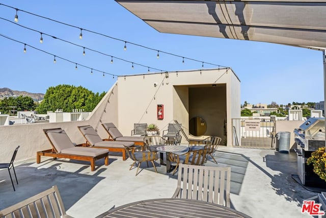 740 N Kings Road 314, West Hollywood, CA 90069 — photo 26 of 34