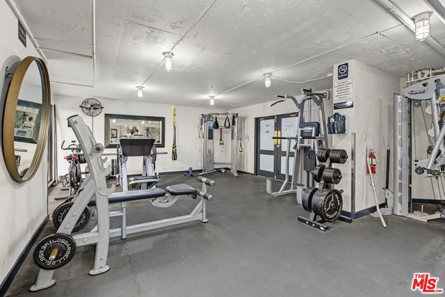 740 N Kings Road 314, West Hollywood, CA 90069 — photo 31 of 34