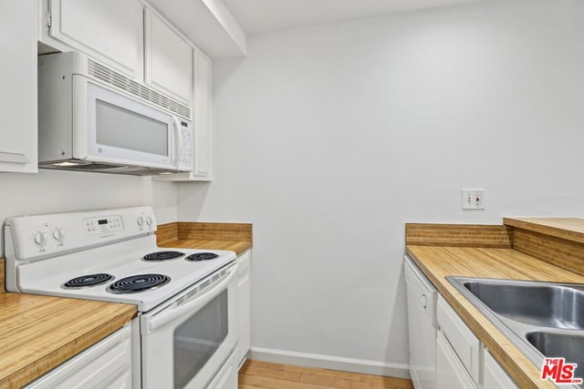 740 N Kings Road 314, West Hollywood, CA 90069 — photo 9 of 34