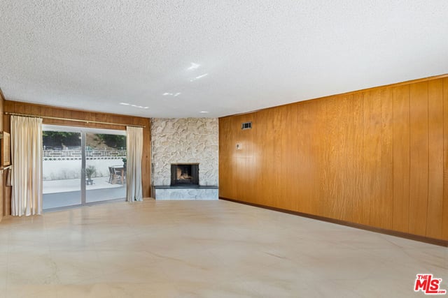 4799 Bonvue Avenue, Los Angeles, CA 90027 — photo 18 of 33