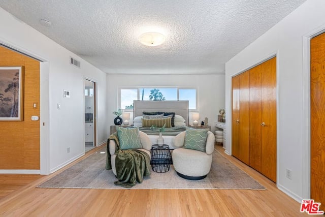 4799 Bonvue Avenue, Los Angeles, CA 90027 — photo 20 of 33
