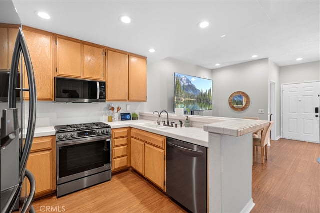 25731 Perlman Place D, Stevenson Ranch, CA 91381 — photo 9 of 23