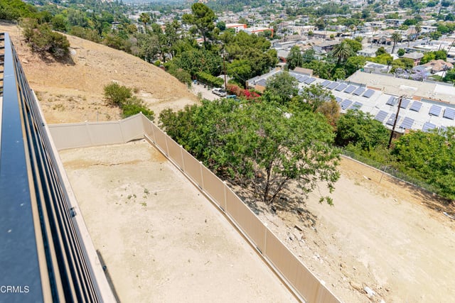 3874 W Point Drive, Los Angeles, CA 90065 — photo 30 of 43