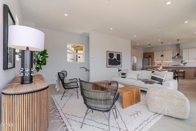 3874 W Point Drive, Los Angeles, CA 90065 — photo 9 of 43