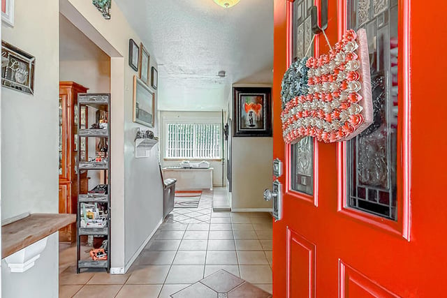 1772 Regent Street, Camarillo, CA 93010 — photo 4 of 40