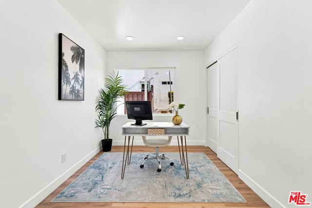 7800 S Victoria Avenue, Los Angeles, CA 90043 — photo 15 of 45