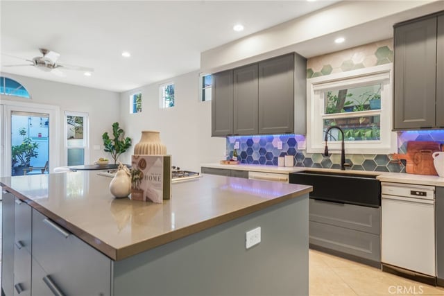 4040 E 6th, Long Beach, CA 90814 — photo 11 of 47