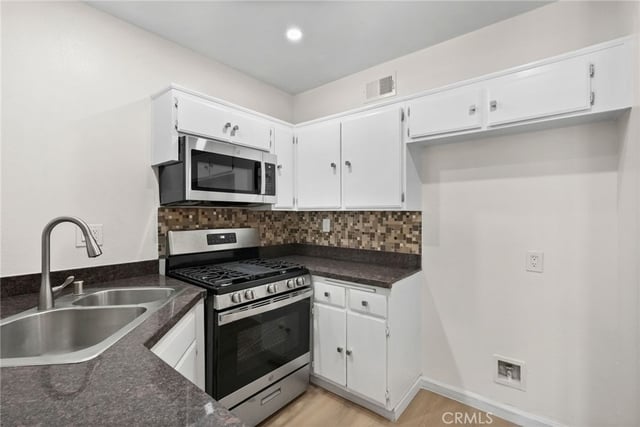 11150 Glenoaks 282, Pacoima, CA 91331 — photo 16 of 36