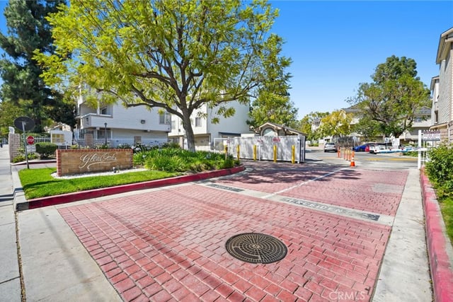11150 Glenoaks 282, Pacoima, CA 91331 — photo 32 of 36