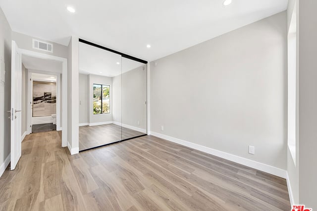 1325 Valley View Road 201, Glendale, CA 91202 — photo 15 of 34