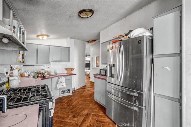 5450 N Paramount 33, Long Beach, CA 90805 — photo 9 of 39
