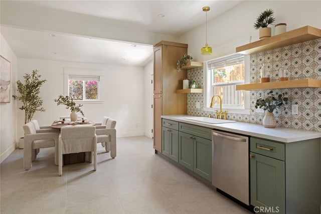 5850 Burwood Ave, Los Angeles, CA 90042 — photo 16 of 49