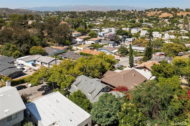 5850 Burwood Ave, Los Angeles, CA 90042 — photo 35 of 49