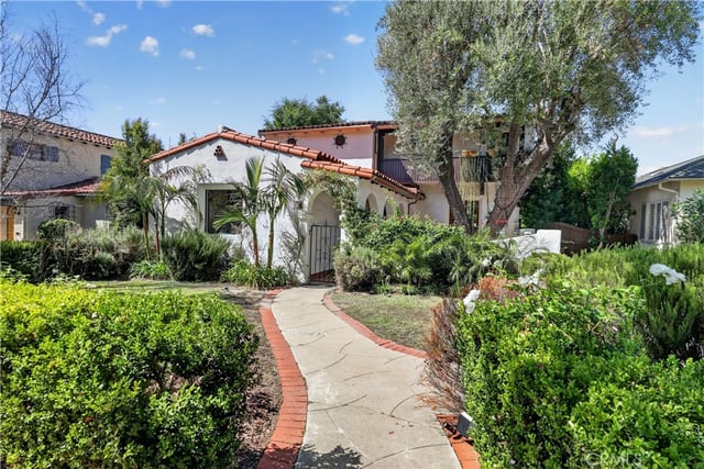 1163 Geneva Street, Glendale, CA 91207 — photo 7 of 60
