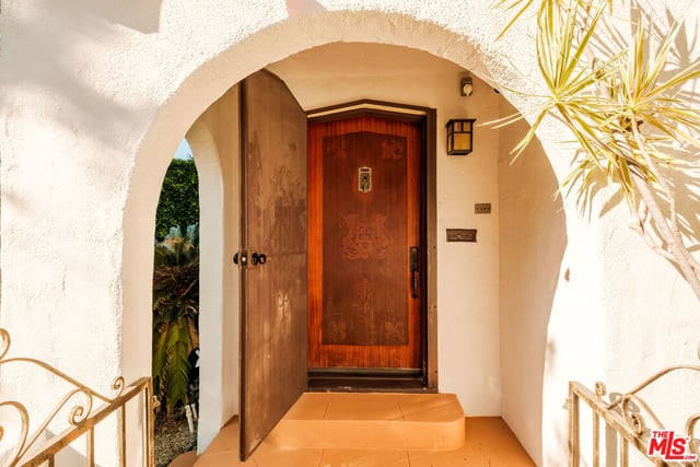 1338 S Sierra Bonita Avenue, Los Angeles, CA 90019 — photo 39 of 40