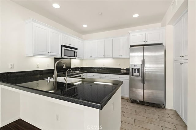 1800 Oak Street 319, Torrance, CA 90501 — photo 10 of 37