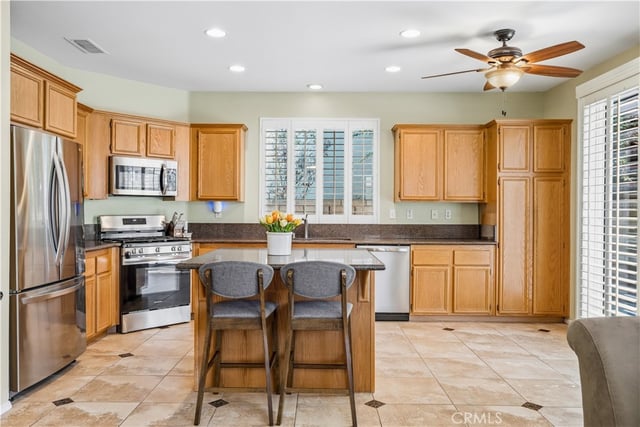 27660 Elk Ridge, Castaic, CA 91384 — photo 14 of 41