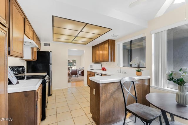 18113 Village 18, Camarillo, CA 93012 — photo 12 of 34
