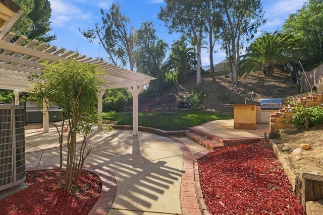 6906 Hastings, Moorpark, CA 93021 — photo 7 of 38