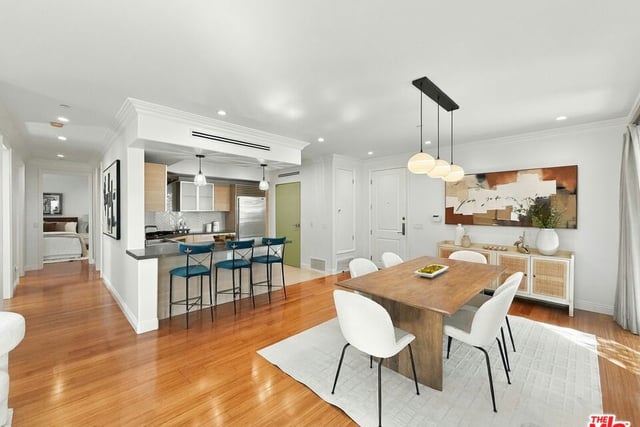 8121 Norton Avenue 201, Los Angeles, CA 90046 — photo 10 of 63