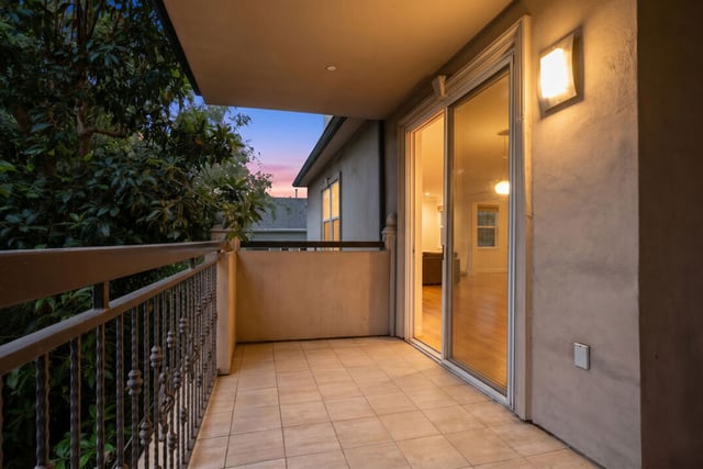 8121 Norton Avenue 201, Los Angeles, CA 90046 — photo 50 of 63