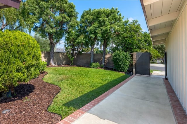 3327 Karen, Long Beach, CA 90808 — photo 23 of 25