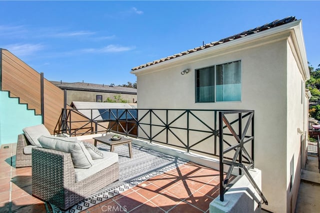 706 Amador, Los Angeles, CA 90012 — photo 11 of 28