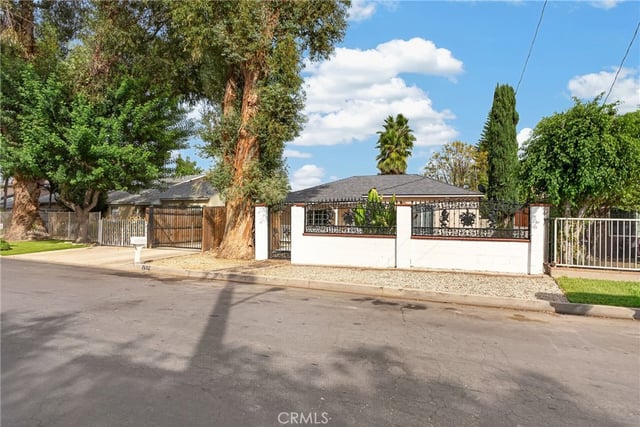 7032 Crebs Avenue, Reseda, CA 91335 — photo 47 of 51