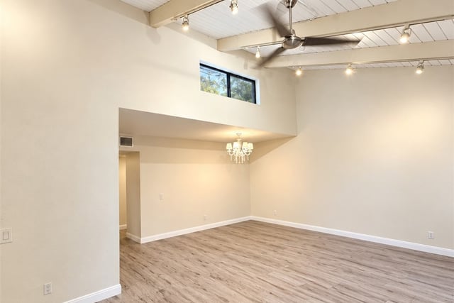 18350 Hatteras Street 233, Tarzana, CA 91356 — photo 4 of 11