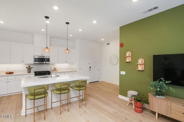 27212 Diamond Peak Lane 301, Valencia, CA 91381 — photo 14 of 40