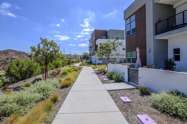 27212 Diamond Peak Lane 301, Valencia, CA 91381 — photo 4 of 40