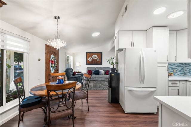 19229 Avenue Of The Oaks A, Newhall, CA 91321 — photo 12 of 53
