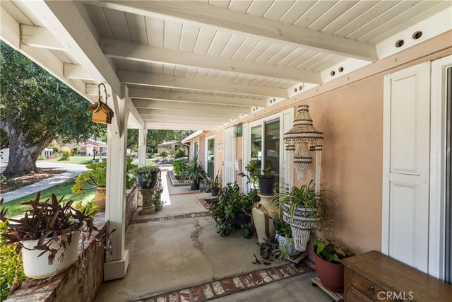 19229 Avenue Of The Oaks A, Newhall, CA 91321 — photo 4 of 53
