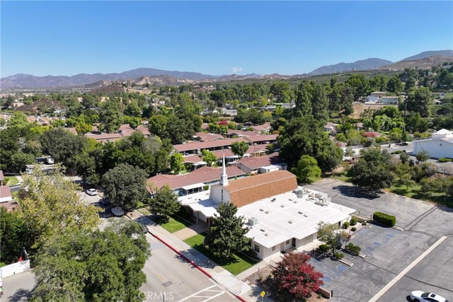 19229 Avenue Of The Oaks A, Newhall, CA 91321 — photo 49 of 53