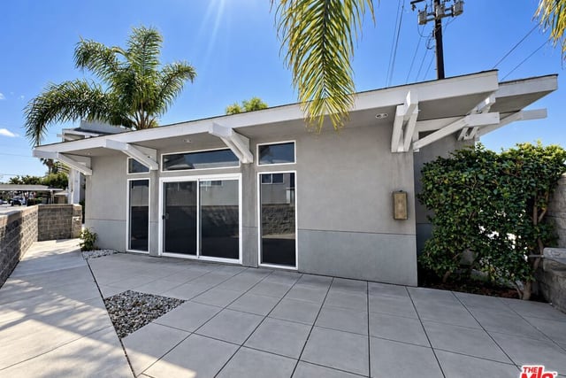 627 W Regent Street, Inglewood, CA 90301 — photo 6 of 7