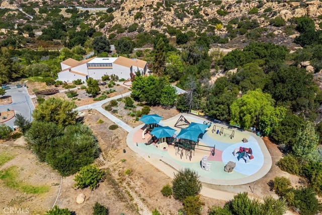 10415 Larwin, Chatsworth, CA 91311 — photo 36 of 38