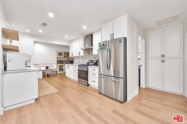 3310 Onrado Street, Torrance, CA 90503 — photo 12 of 33