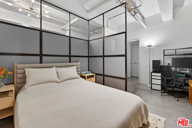 849 S Broadway 203, Los Angeles, CA 90014 — photo 16 of 35