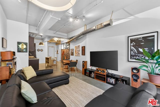 849 S Broadway 203, Los Angeles, CA 90014 — photo 4 of 35