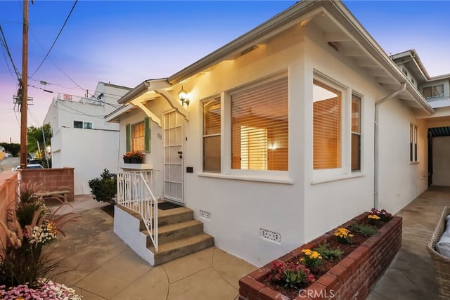 1129 W 9th Street W, San Pedro, CA 90731 — photo 31 of 54